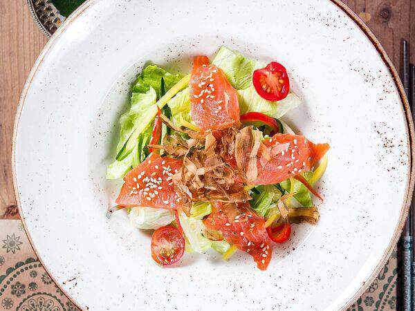 Haruku Pan Asian Restaurant - Сяке Кунсей Сарада