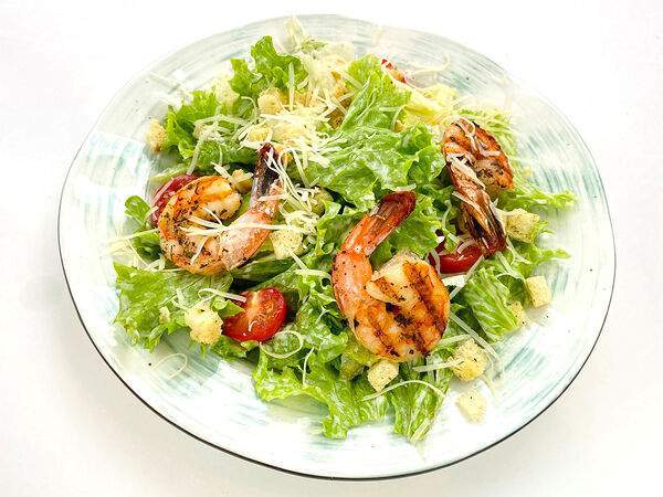 Солянка - Салат Цезарь с креветкой