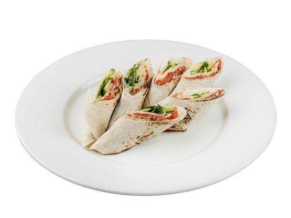 Le Noir - Лаваш с сыром сулугуни и свежими овощами