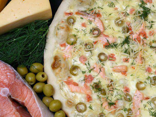 Italiano Pizza - Salmone e gamberetti Сальмон э гамберетти