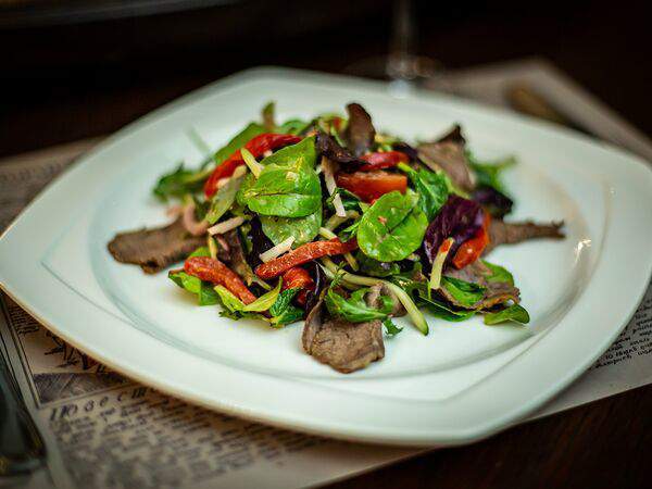 Гостевая изба - Салат с ростбифом