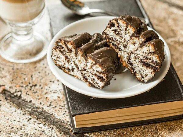 Штолле - Булочка с маком