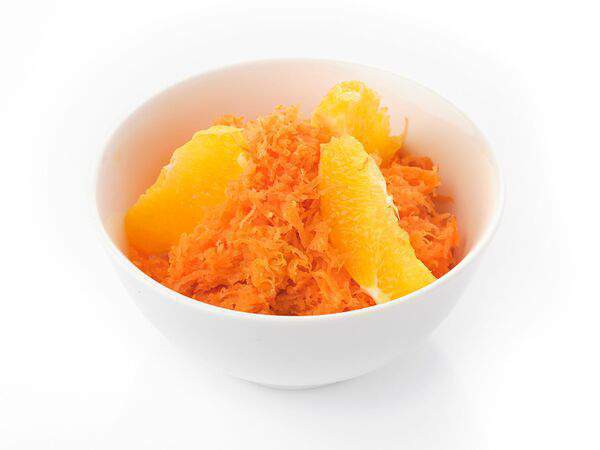 Ближе к делу - Салат с морковью, апельсином и медом