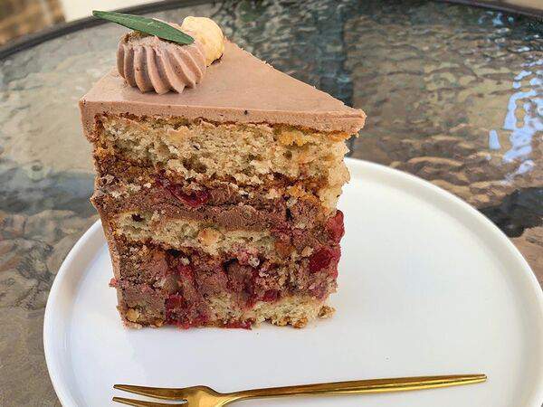 Крем-карамель - Фундучный с шоколадом и вишней