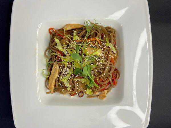 Tokyo Box - Соба с курицей