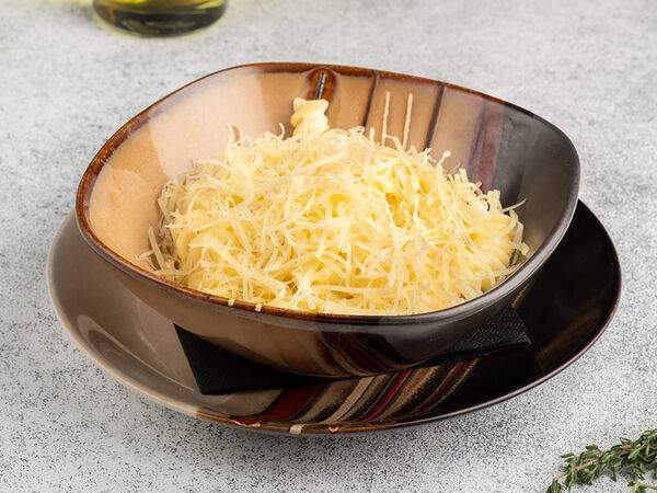 Лево Право - Паста в сливочном соусе с сыром