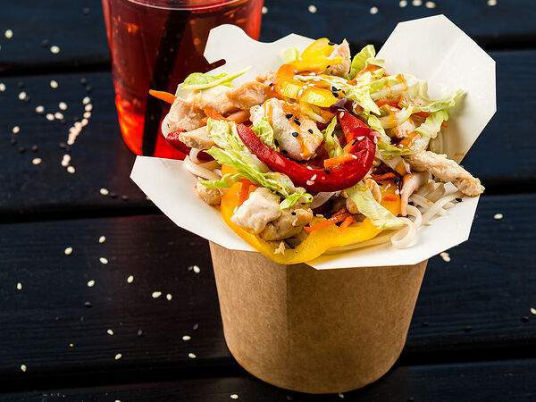 Ostrowok Азии - Wok лапша Удон с цыпленком в соусе терияки