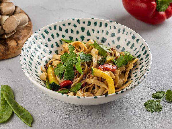 Fish Box - Лапша Удон с овощами