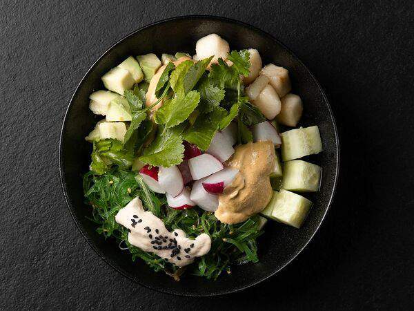 Pizza Shop - Поке с грушей и рисом