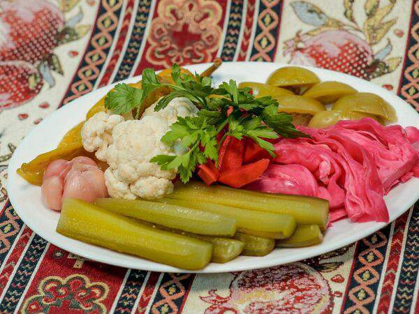 Шашлычный двор - Соленья Кавказ