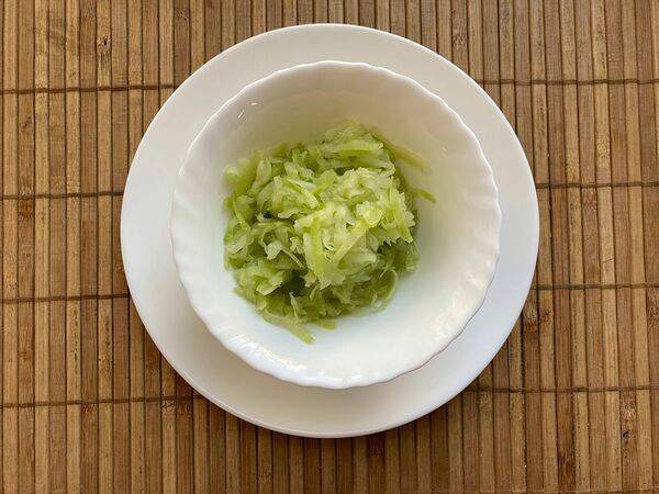 Кафе Мария - Салат из редьки с маслом