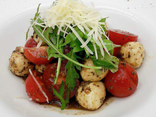 Дали - Салат Капрезе