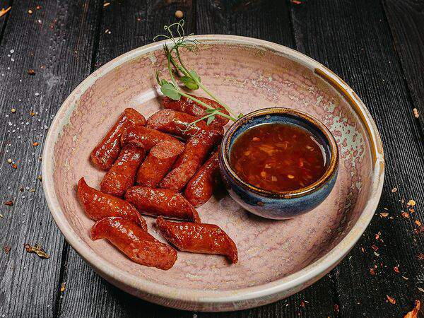 Best Hall - Колбаски фри