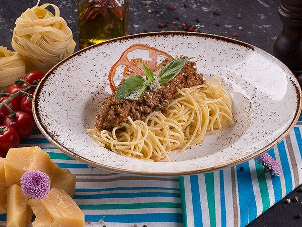 Premier & Only - Традиционная паста Болоньезе