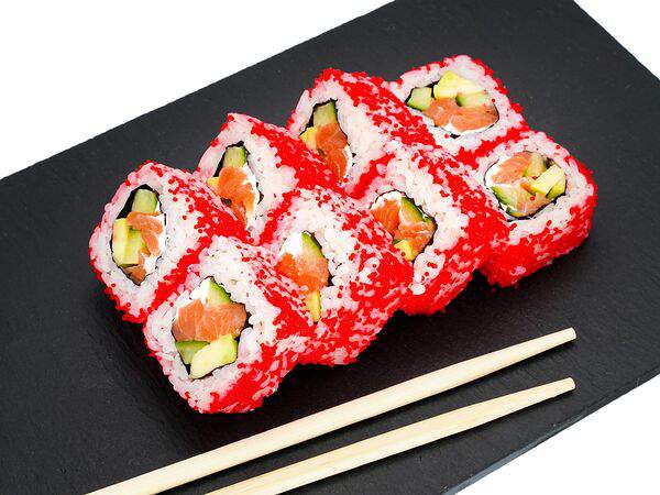 Едим дома - Ролл Калифорния с лососем