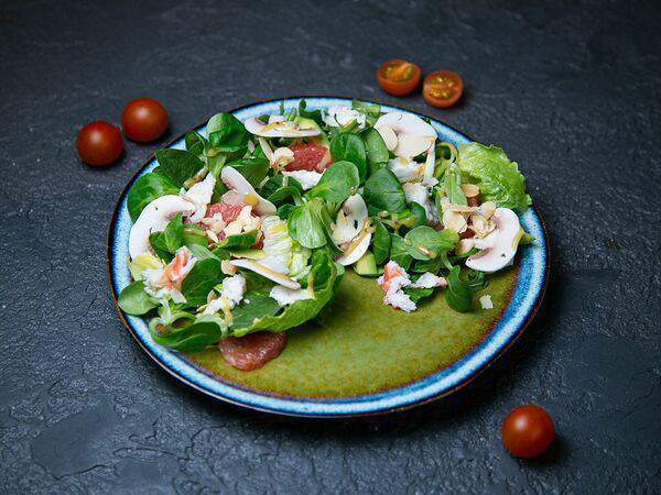 На крючке - Микс-салат с крабом