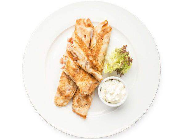 Фёст на Первомайской - Блины с ветчиной и сыром