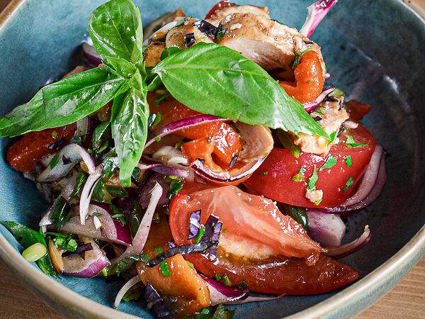 АльпенХофф - Салат Мангал