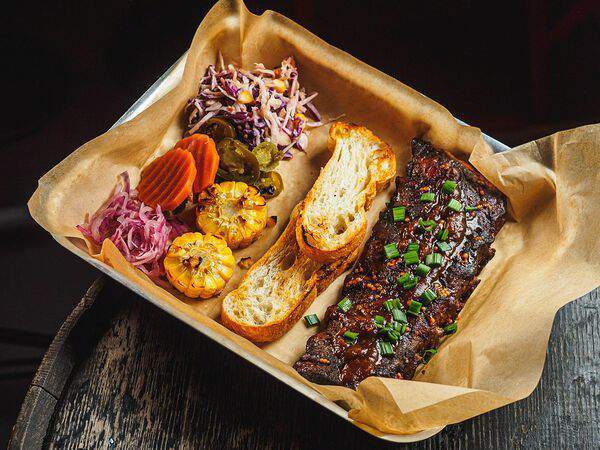 Brew Barrel taproom - Свиные ребра