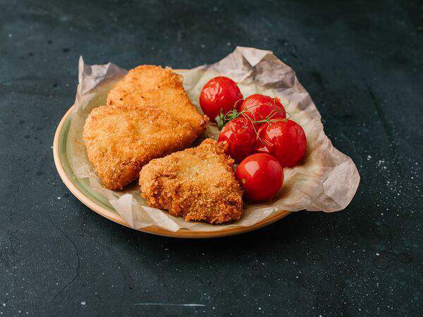 Омар Хайям ресторан - бар - Копченный сулугуни с томатами черри