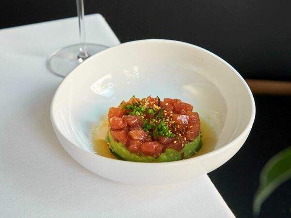 Avocado queen - Тартар тунец