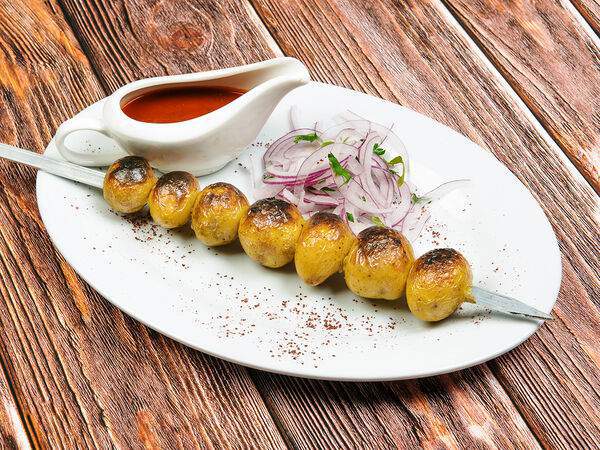 Кафе на Моисеенко - Молодой картофель на мангале