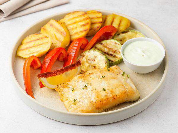 Доставкин - Треска гриль с овощами на гриле