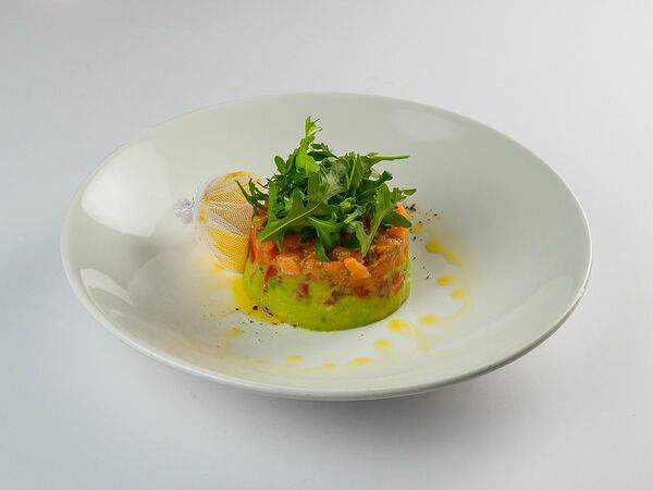 Skzk Rest - Тар-тар из лосося с авокадо