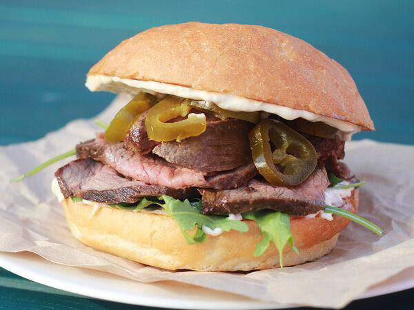 Бургер-бар Как Мы Любим - Бургер с ростбифом