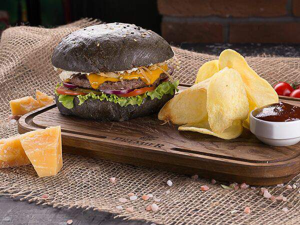 Premier & Only - Черный Русский Бургер