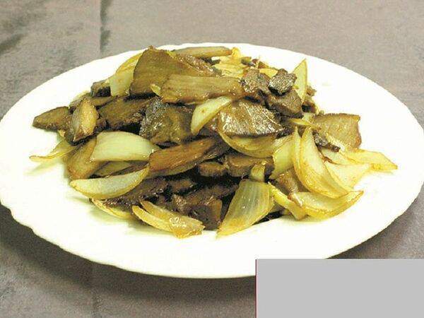 Лунзян - Жареная говядина с луком