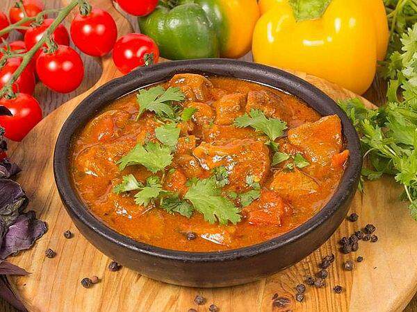 Мушмула - Чашушули из телятины