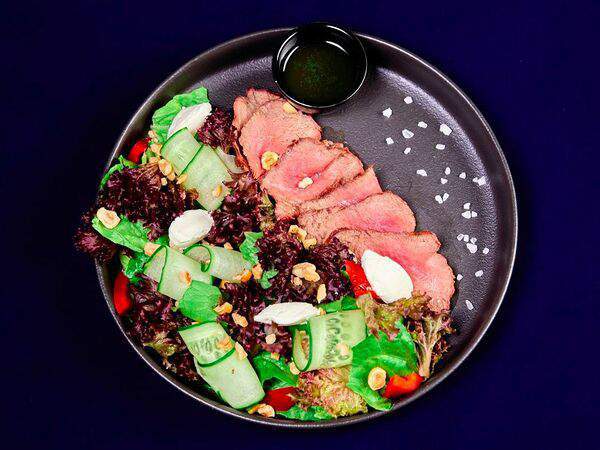 Эндорфин - Салат с копченой телятиной