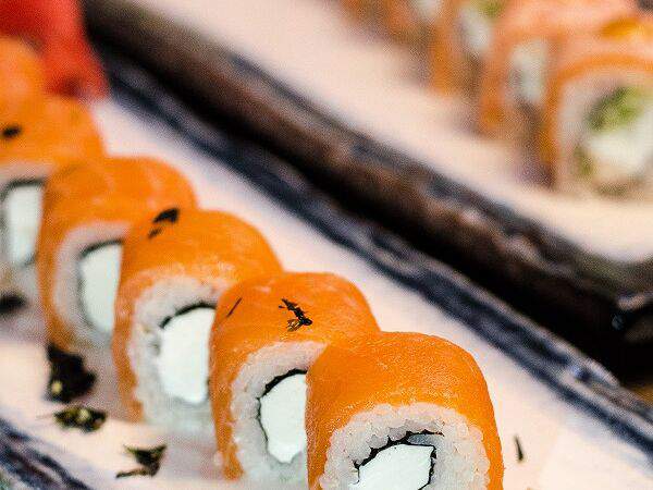 Ресторан Доставки Мамуля - Филадельфия унаги маки