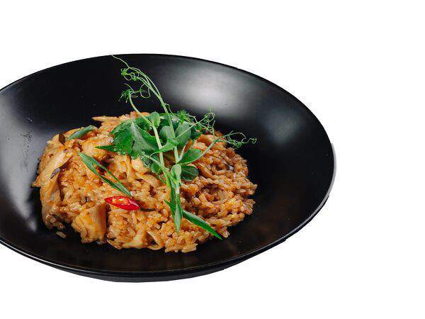 BAO Noodles & Sushi Bar - Курица с рисом в соусе Том Ям