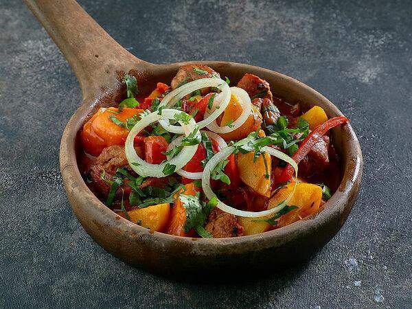 Двор Помидор - Оджахури по-мегрельски