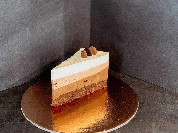 Fresh Market - Пирожное Три шоколада