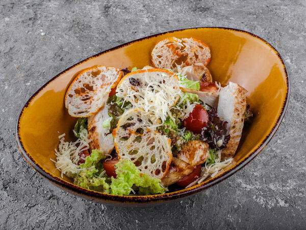 Ketch Up - Салат Цезарь с мясом цыплёнка