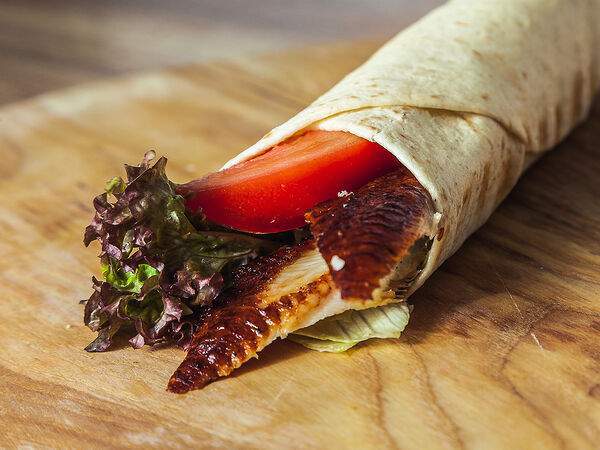 Bikers pizza - Ролл гриль Цезарь с угрем