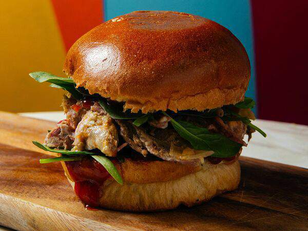 Bar 812 - Бургер со свининой