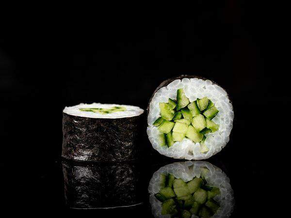 Mr. Ris - Ролл с огурцом