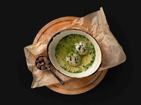 Клава Шиффер - Куриный бульон с фрикадельками