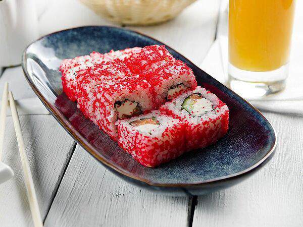 Фудзи - Ролл Калифорния с лососем