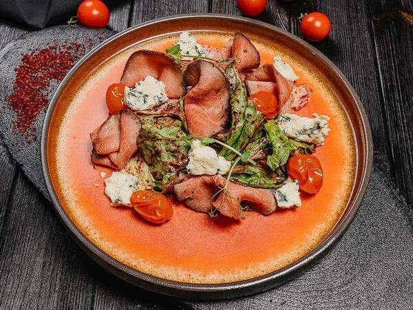 Best Hall - С ростбифом