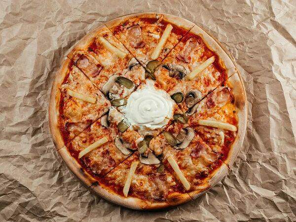 Spizza Крафт-пиццерия - Пицца Американский завтрак