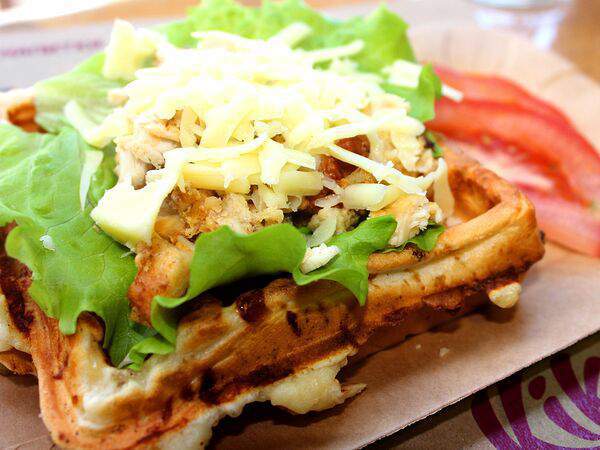 Kikos - Картофельная с запеченной курицей