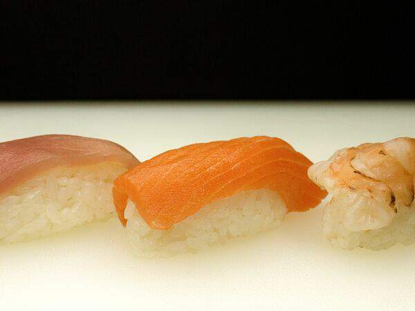 Слонабысъел - Суши с форелью