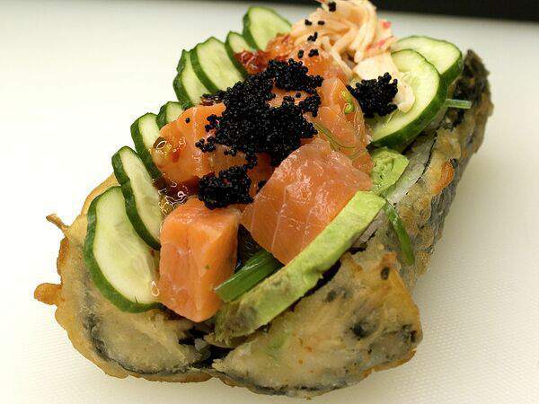 Слонабысъел - Хот-дог ролл с форелью