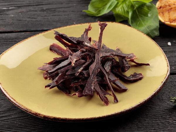 McKey Pub & Restauraunt - Оленина вяленая