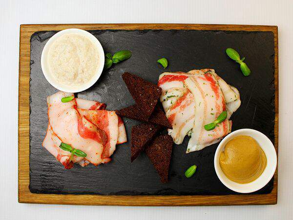 Гости - Сальное ассорти